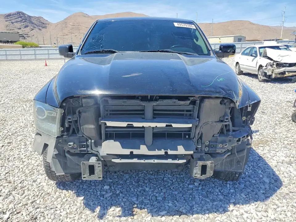 2014 RAM 1500 SPORT  
