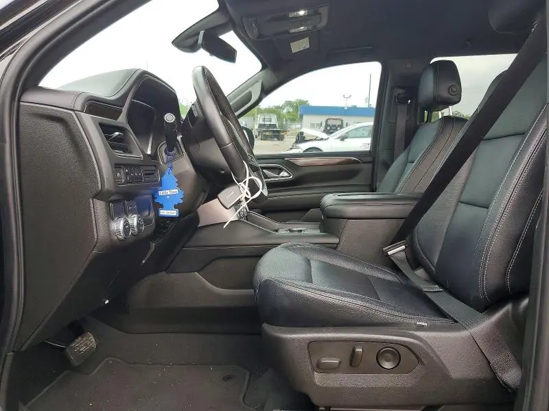 2022 GMC YUKON SLE  