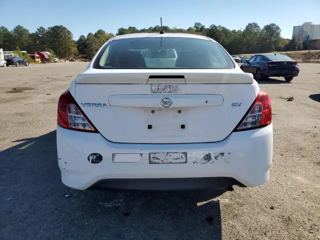2018 NISSAN VERSA S  