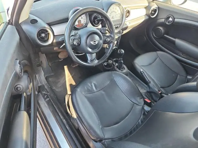 2013 MINI COOPER   