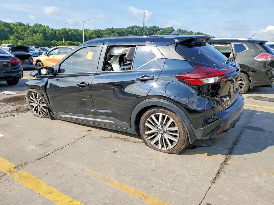 2021 NISSAN KICKS SR  