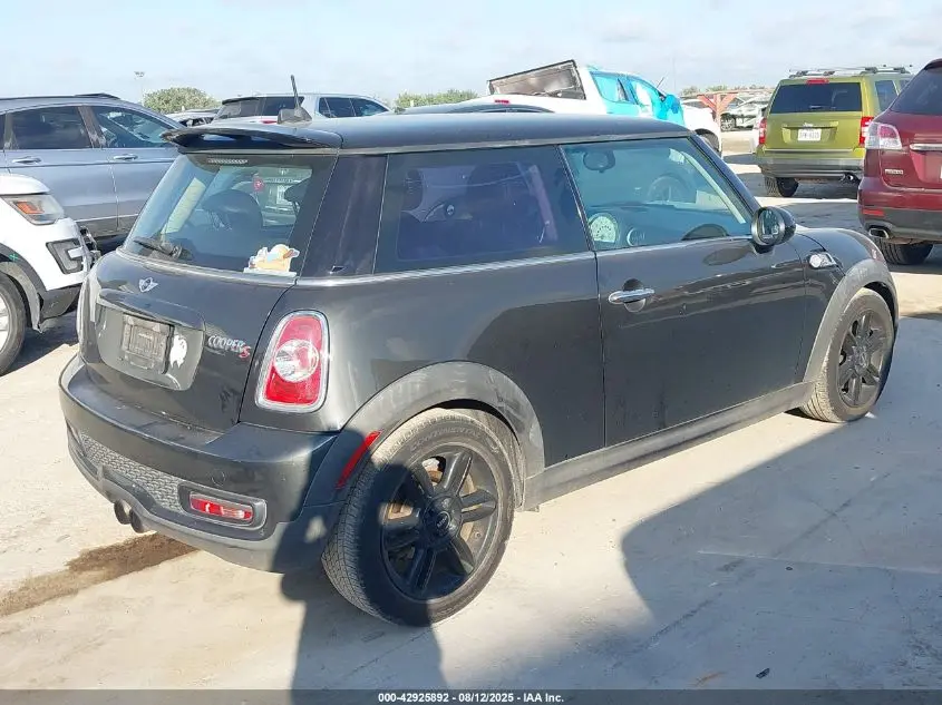 2013 MINI HARDTOP COOPER S