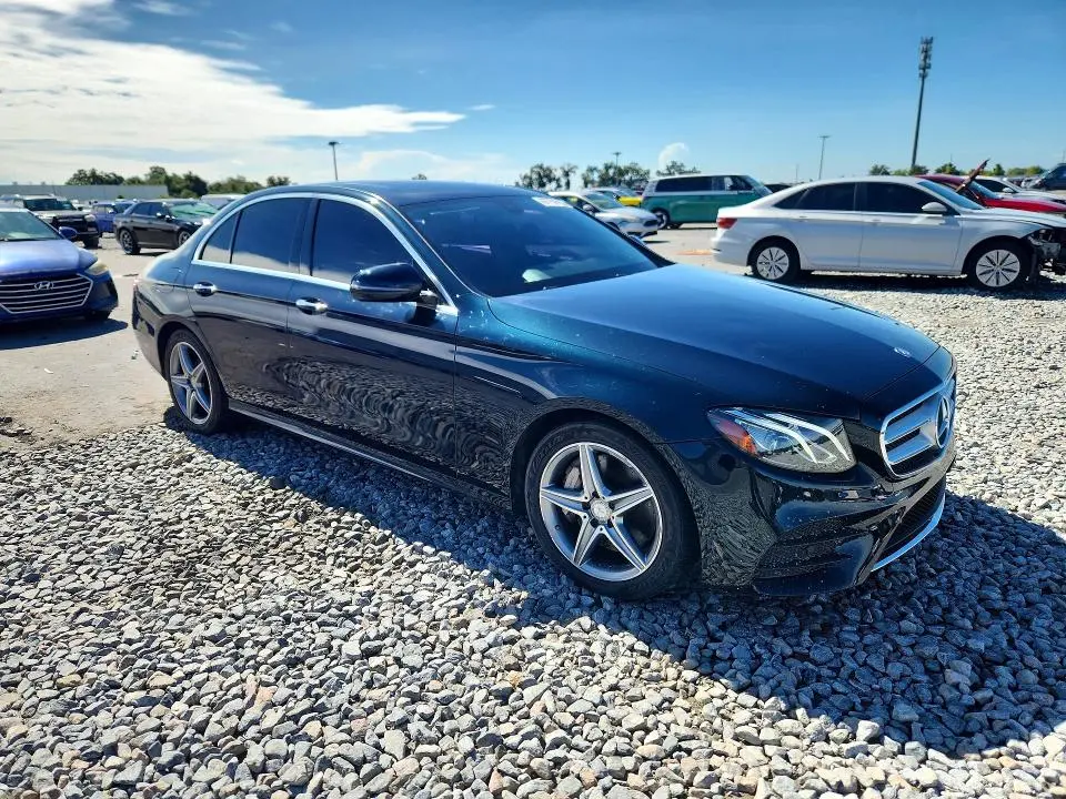 2017 MERCEDES-BENZ E 300 4MATIC  