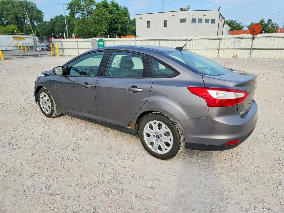 2012 FORD FOCUS SE  