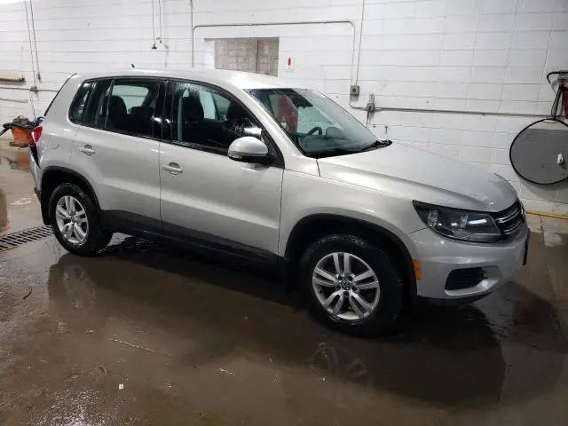 2013 VOLKSWAGEN TIGUAN S  