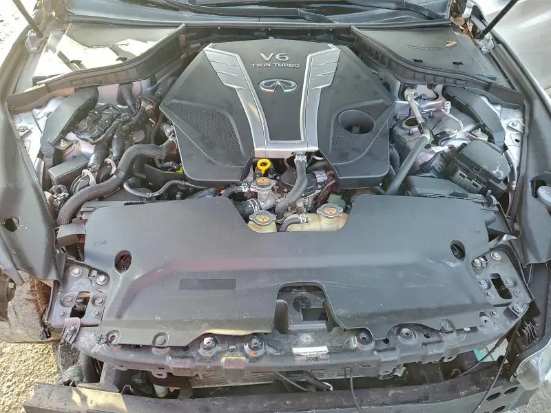 2018 INFINITI Q50 LUXE  