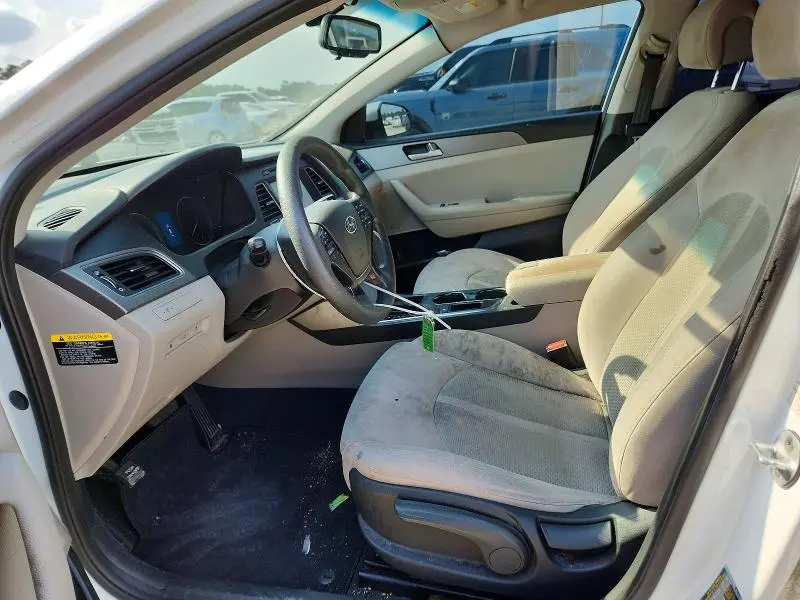 2016 HYUNDAI SONATA SE  