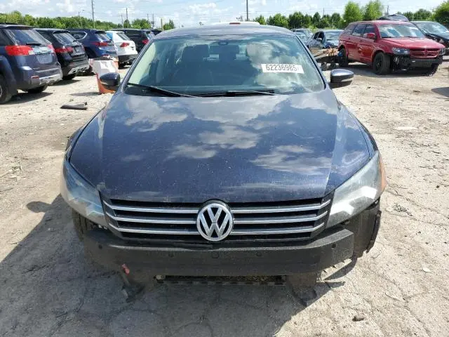 2013 VOLKSWAGEN PASSAT SE  