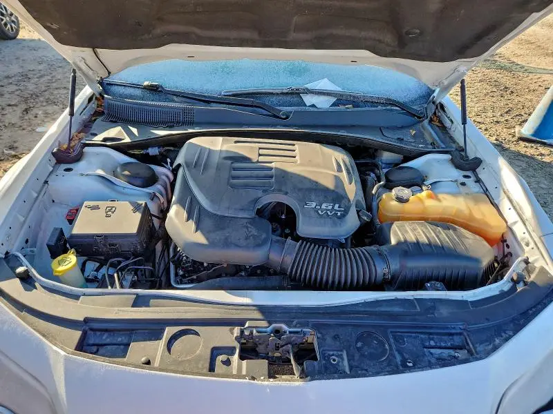 2014 CHRYSLER 300C LUXURY  