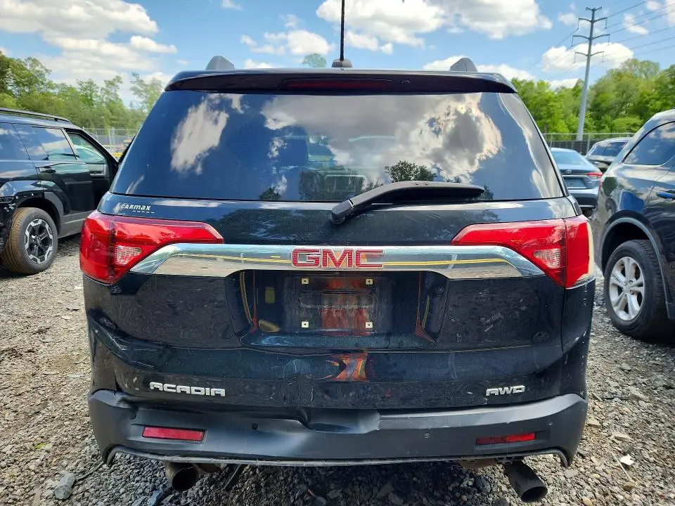 2017 GMC ACADIA SLT-1  
