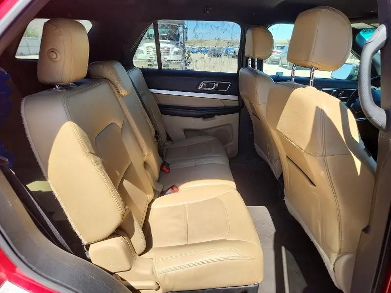 2016 FORD EXPLORER XLT  