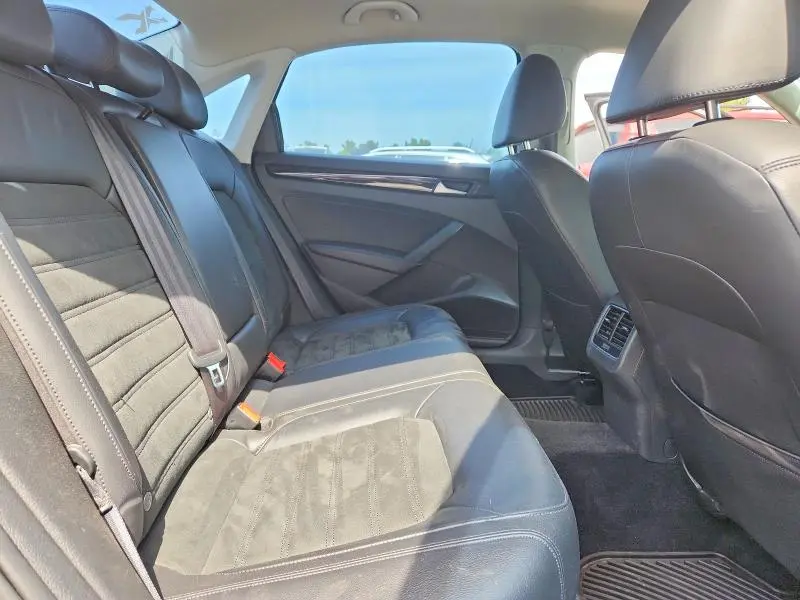 2014 VOLKSWAGEN PASSAT SEL  