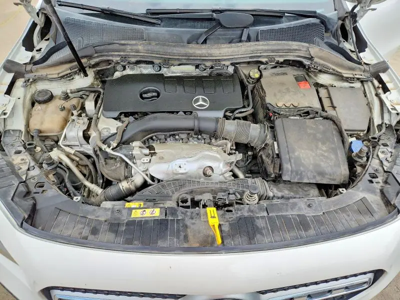 2021 MERCEDES-BENZ GLA 250  