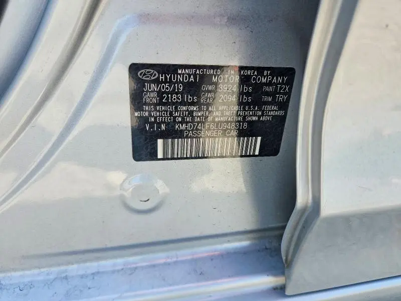 2020 HYUNDAI ELANTRA SE  