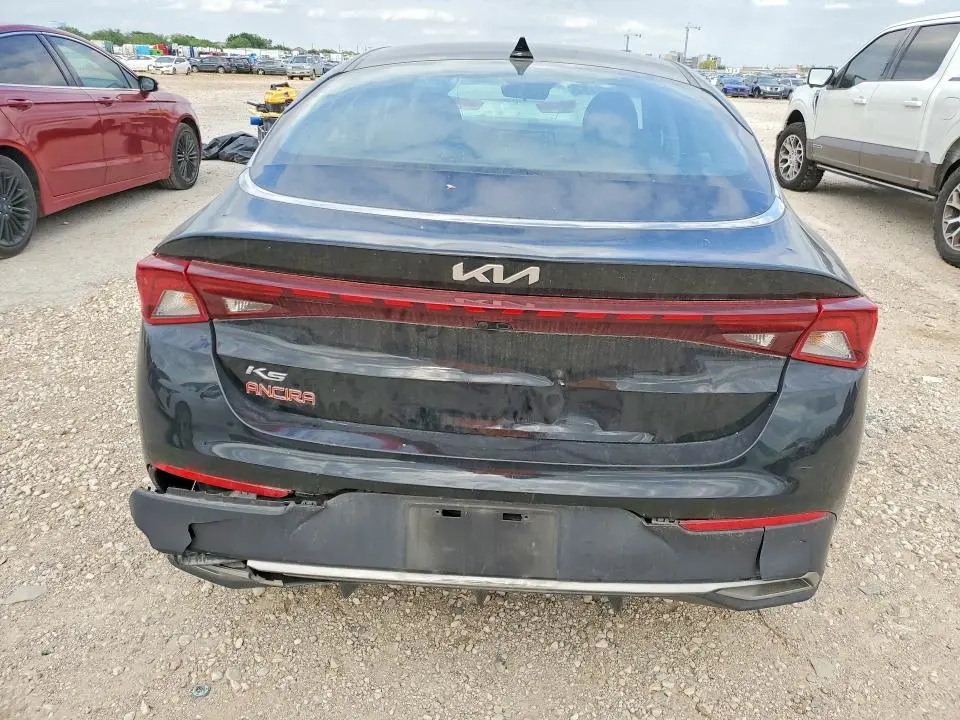 2022 KIA K5 LX  