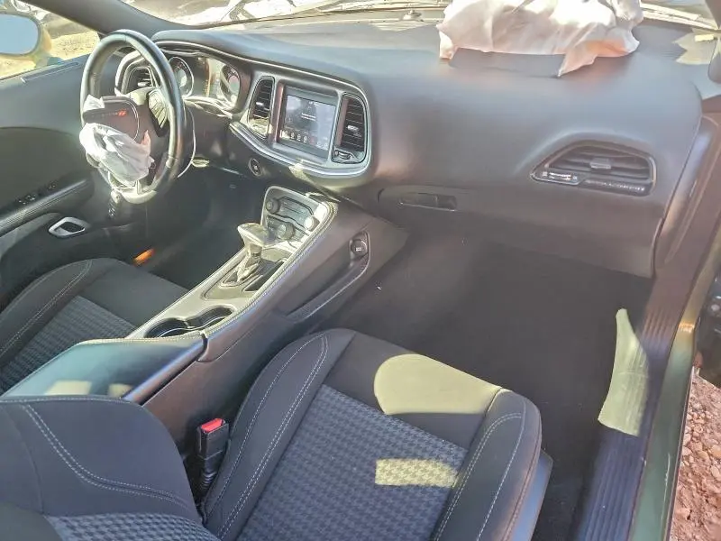 2020 DODGE CHALLENGER SXT  