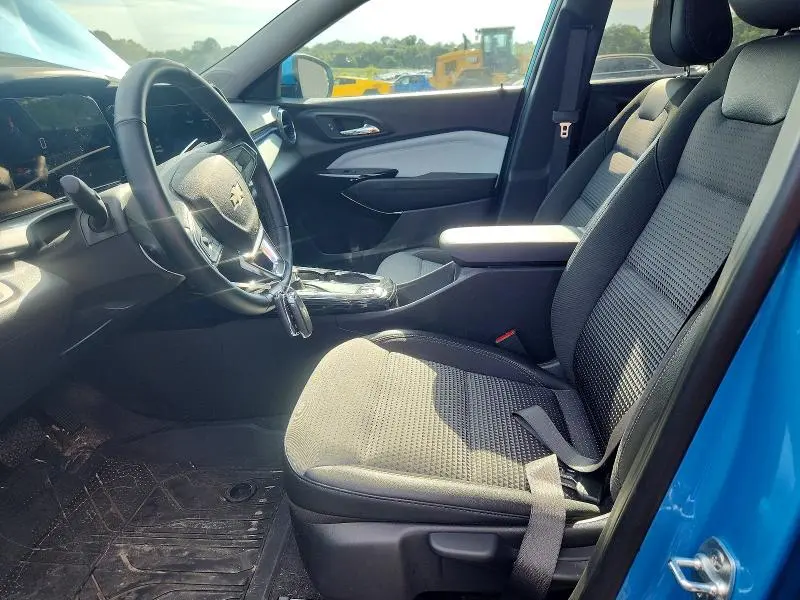 2025 CHEVROLET TRAX 1LT  