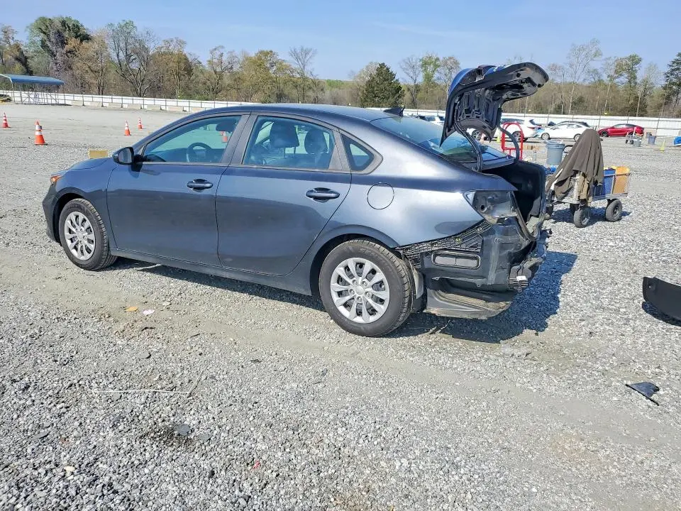 2024 KIA FORTE LX  