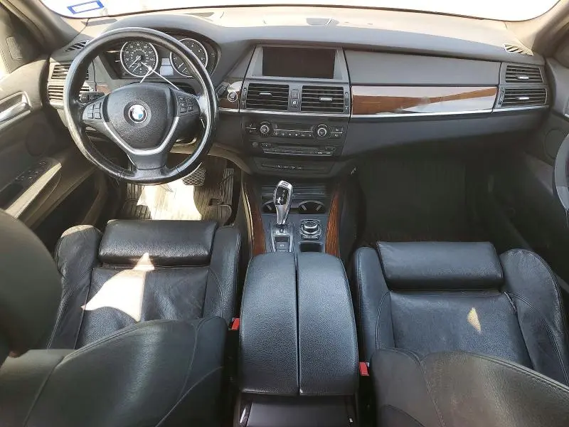 2010 BMW X5 XDRIVE48I  