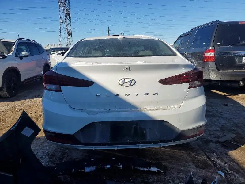 2020 HYUNDAI ELANTRA SEL  