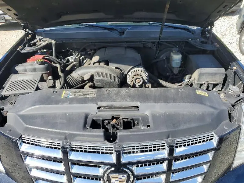 2011 CADILLAC ESCALADE PREMIUM  