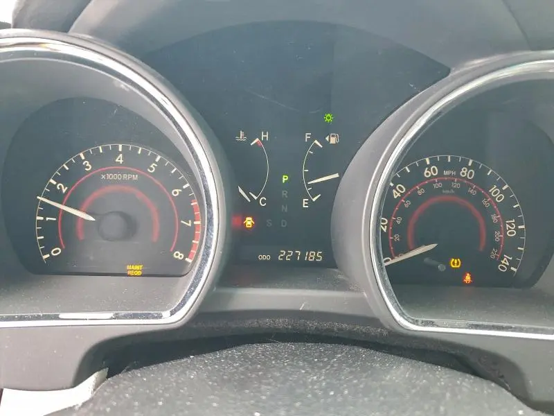 2011 TOYOTA HIGHLANDER BASE  