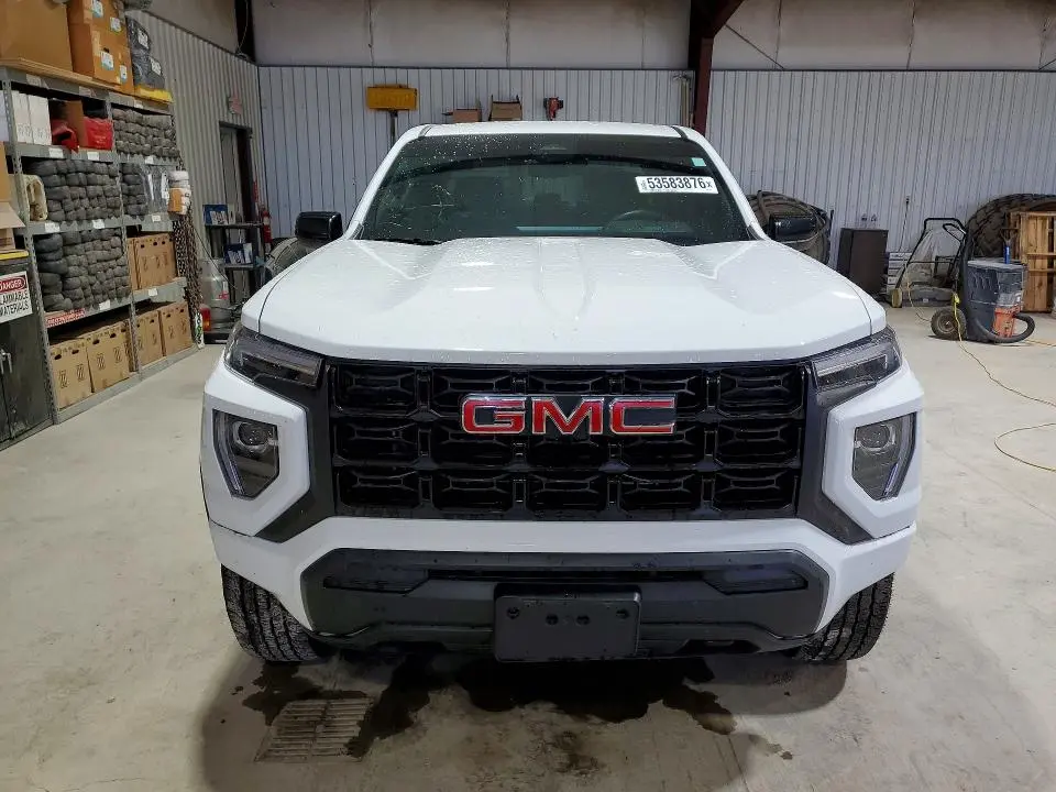 2024 GMC CANYON   