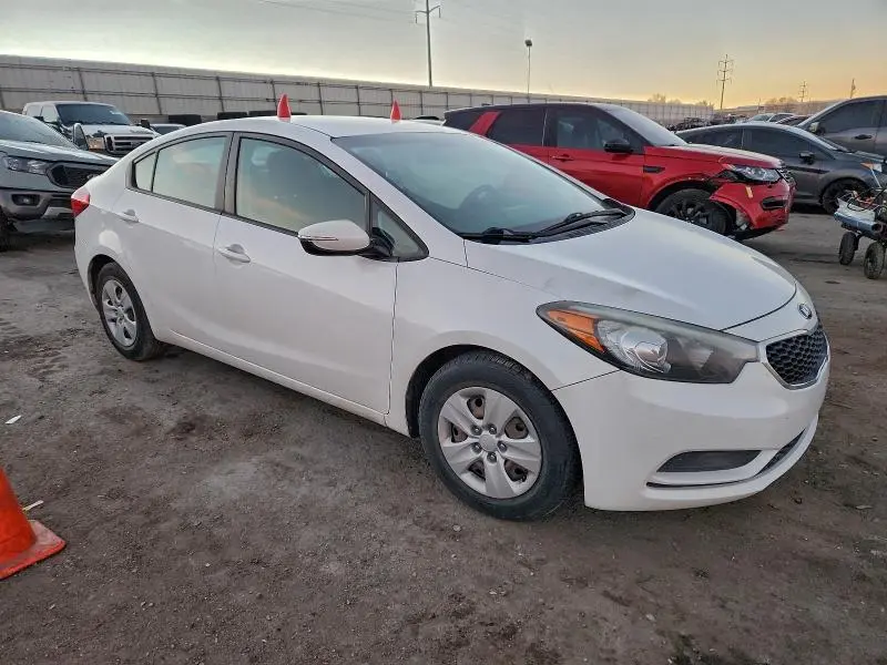 2015 KIA FORTE LX  