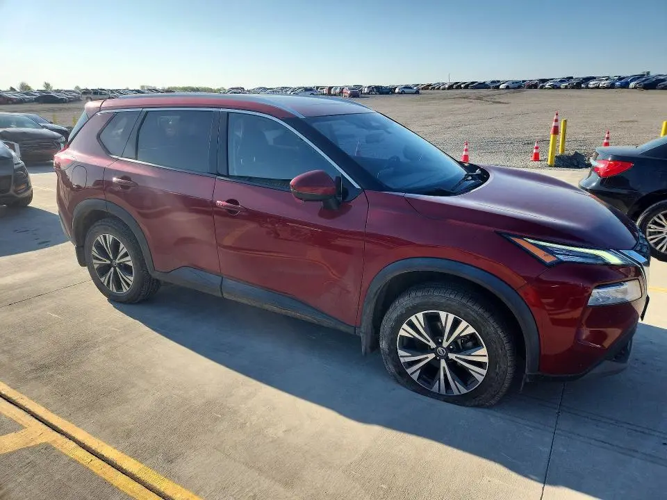 2021 NISSAN ROGUE SV  