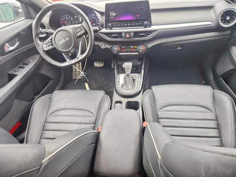 2022 KIA FORTE GT LINE  