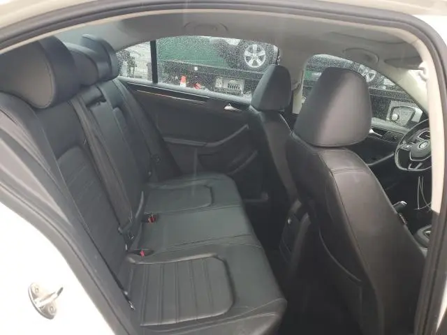2015 VOLKSWAGEN JETTA SEL