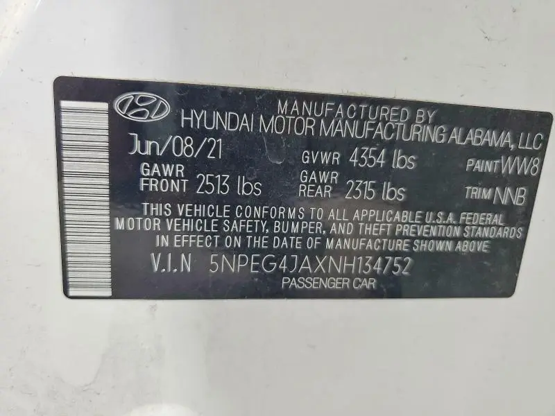 2022 HYUNDAI SONATA SE  