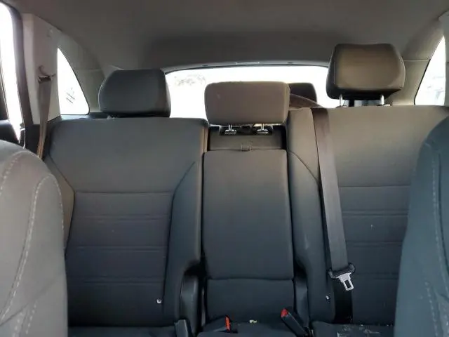 2020 KIA SORENTO S  