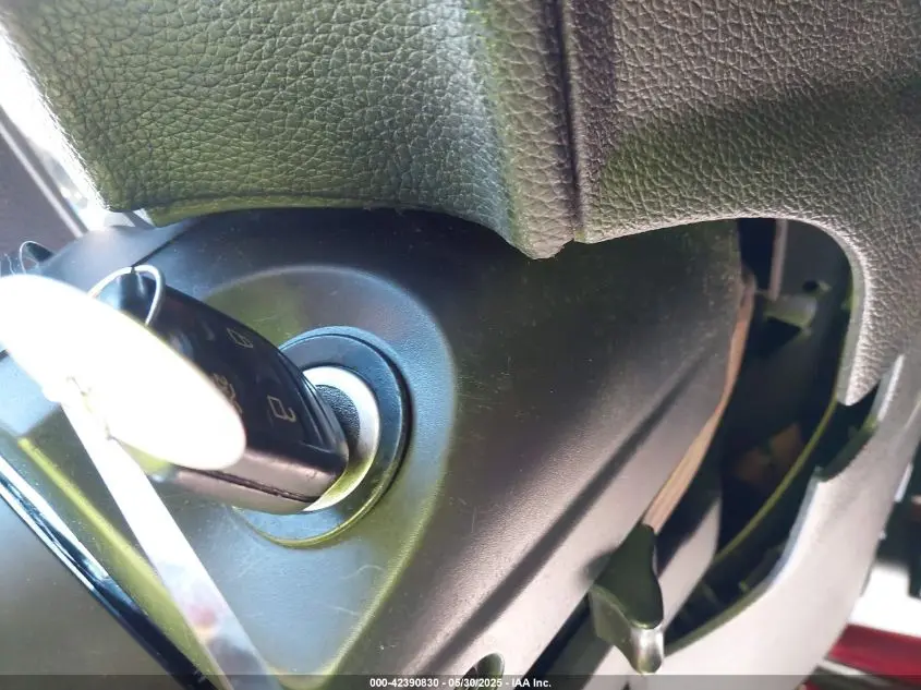 2013 FORD MUSTANG V6