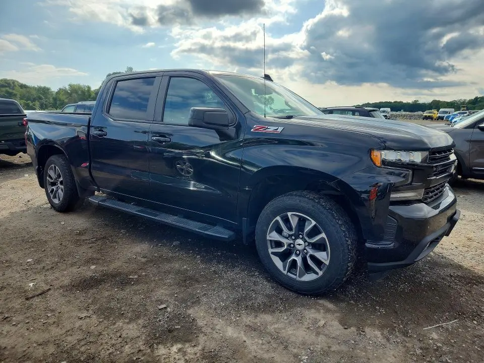 2021 CHEVROLET SILVERADO K1500 RST  