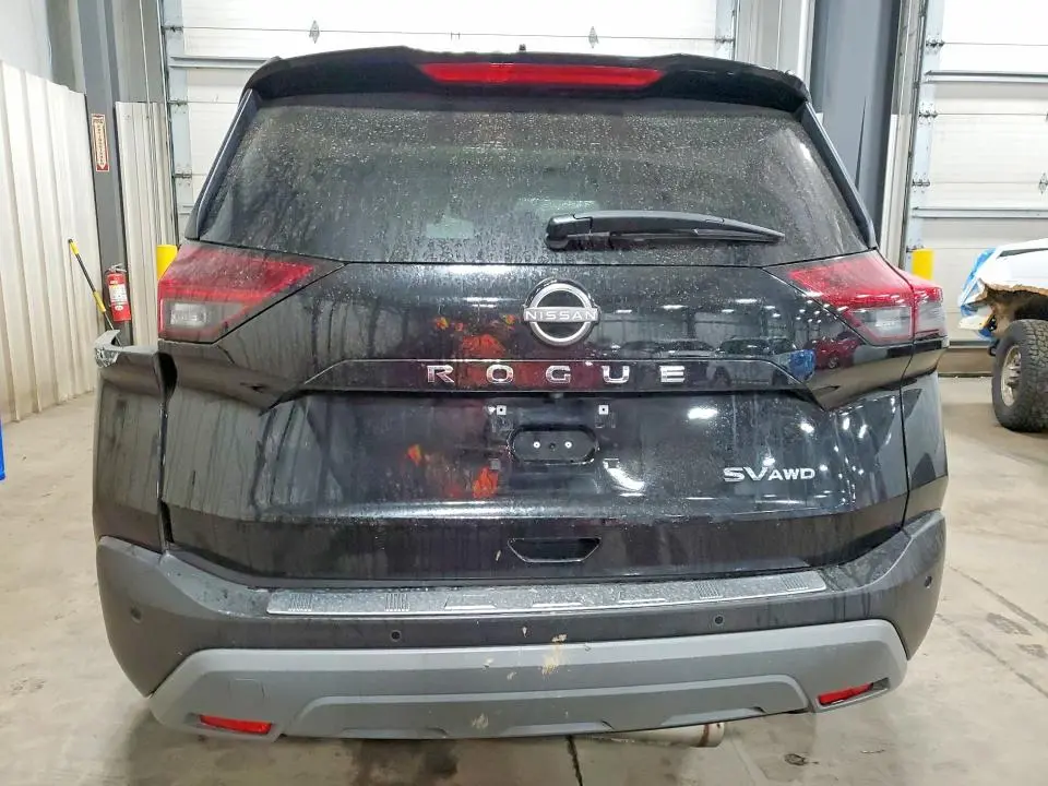 2022 NISSAN ROGUE SV  