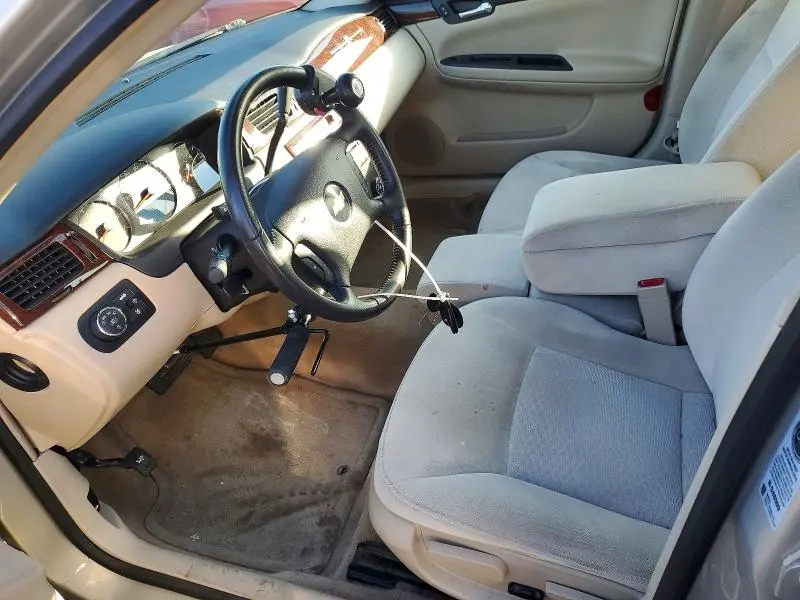 2010 CHEVROLET IMPALA LT  