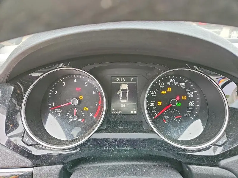 2018 VOLKSWAGEN JETTA SPORT  