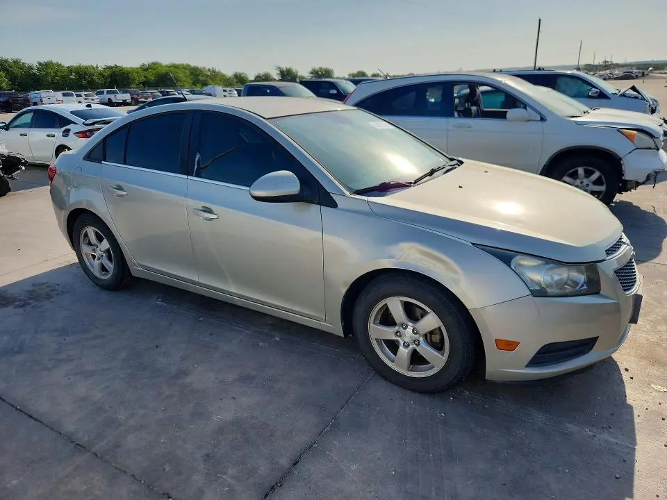 2014 CHEVROLET CRUZE LT  