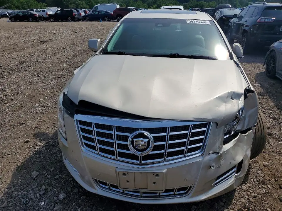 2013 CADILLAC XTS LUXURY COLLECTION  