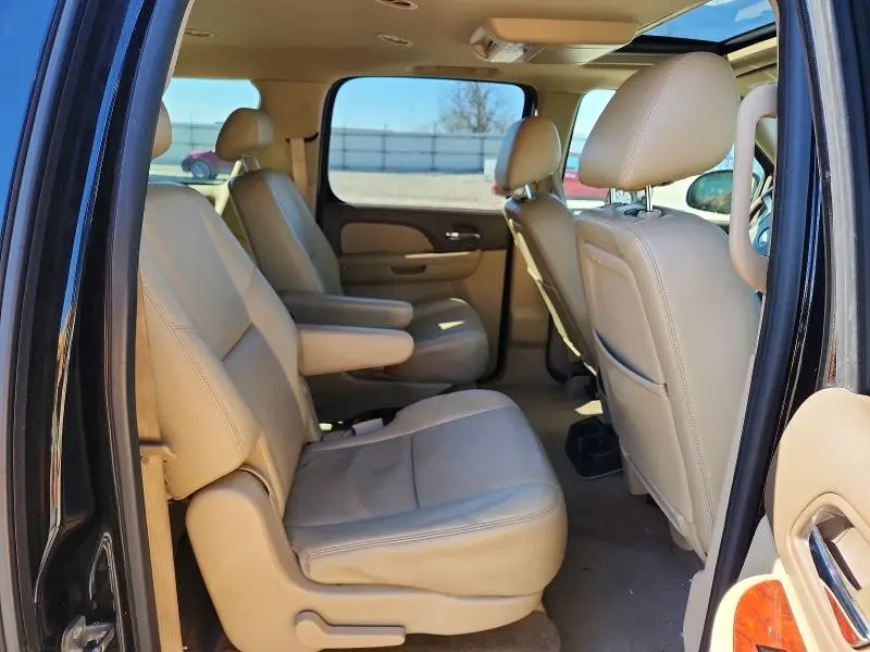 2010 CHEVROLET SUBURBAN K1500 LTZ  