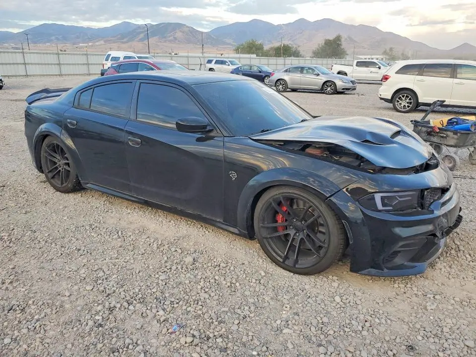 2017 DODGE CHARGER SRT HELLCAT  