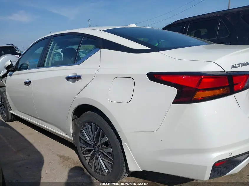 2024 NISSAN ALTIMA SV INTELLIGENT AWD