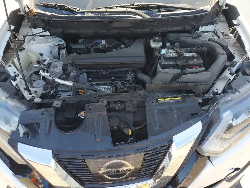 2017 NISSAN ROGUE SL  