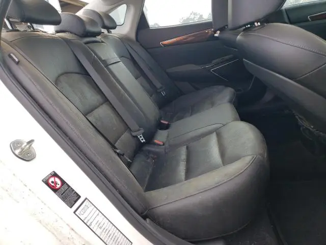 2018 KIA CADENZA LUXURY