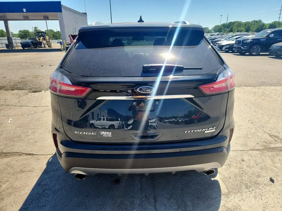 2019 FORD EDGE TITANIUM  
