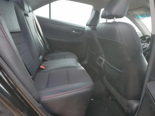 2017 TOYOTA CAMRY LE