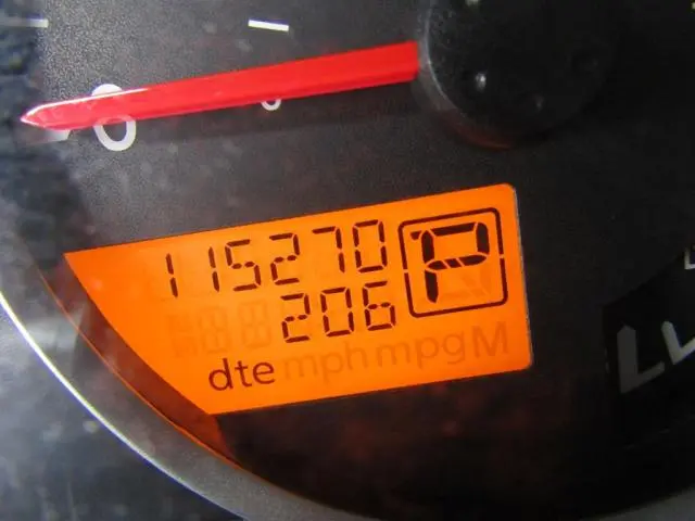 2012 NISSAN FRONTIER S  