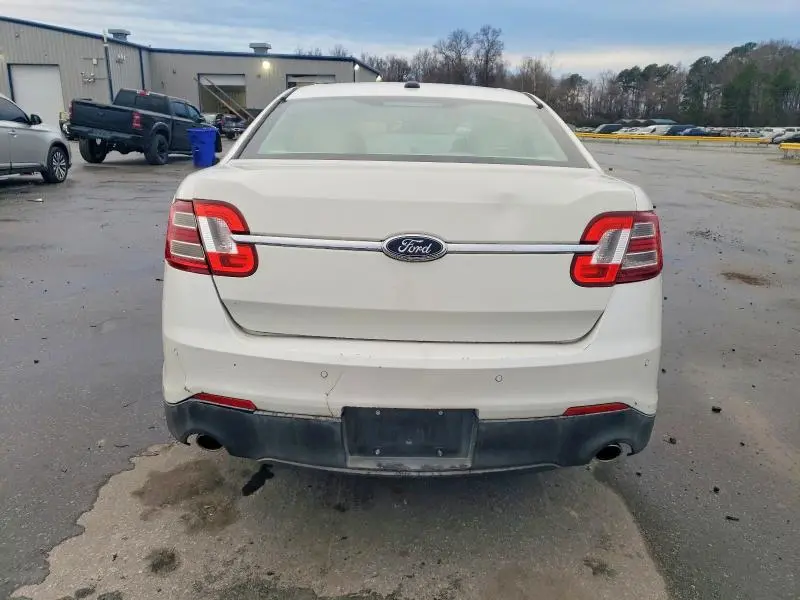 2014 FORD TAURUS LIMITED  
