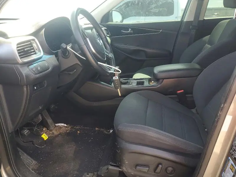 2019 KIA SORENTO LX  